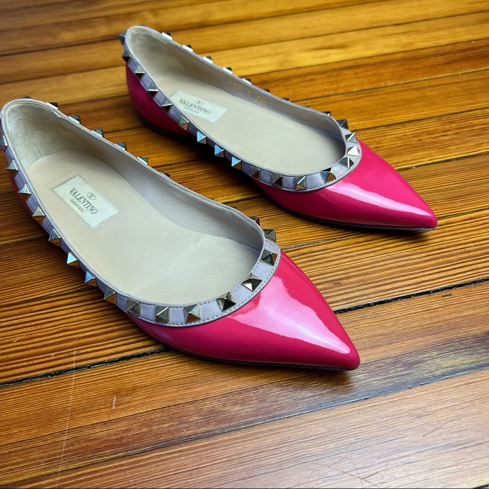 VALENTNO GARAVNI  Patent Leather Rock Stud Ballet Flats - Picture 11 of 17